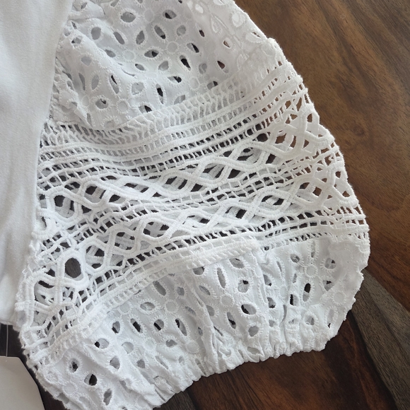 Ellen Tracy Crispy White Lace Sleeve Top Medium Eyelet Lace Sleeves NWT - Picture 9 of 9